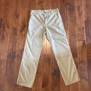 Men’s Khaki Nike Dri Fit Golf Pants - Medium - 32 x 32